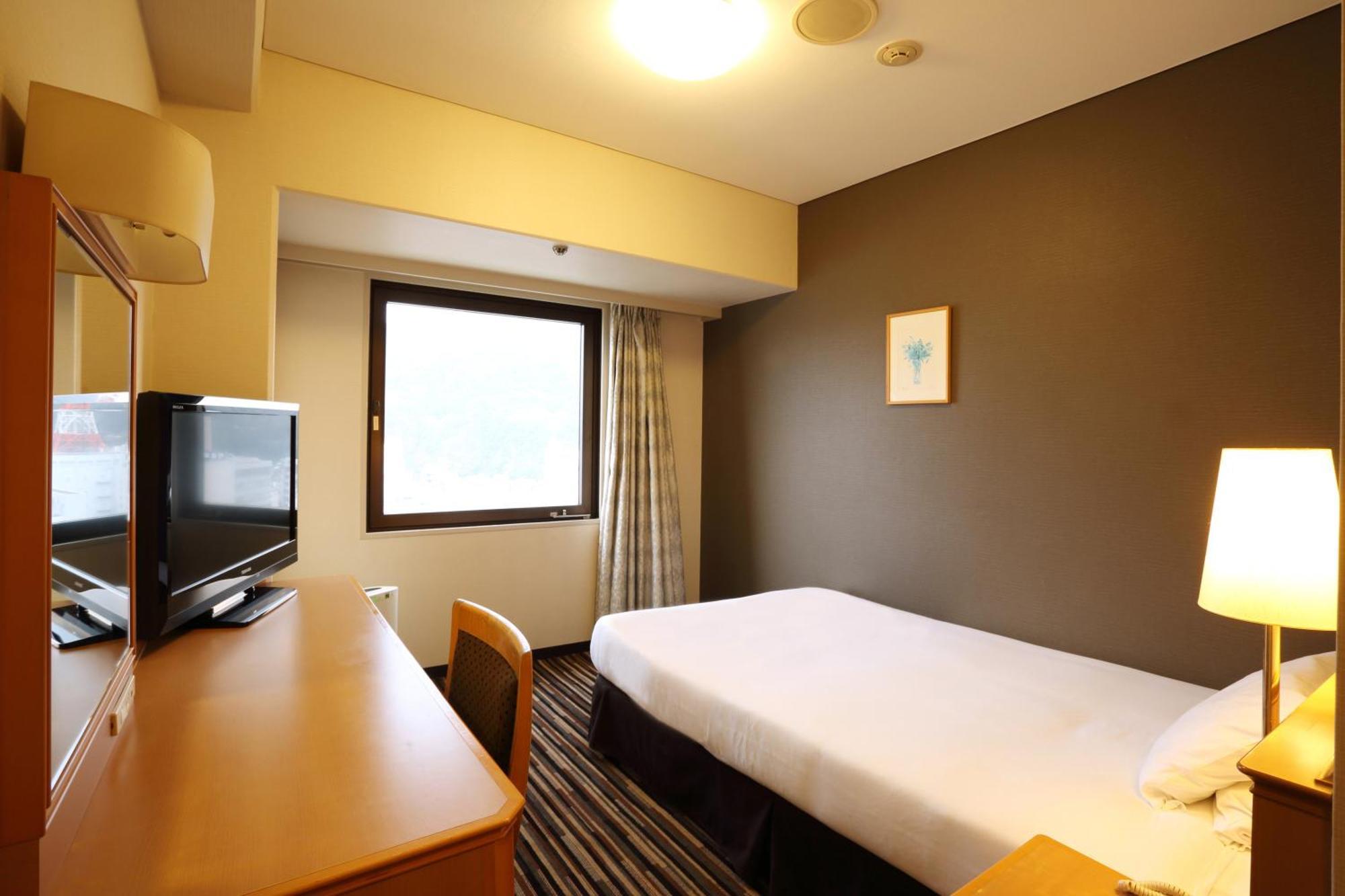 Smile Hotel Tokushima Exterior foto