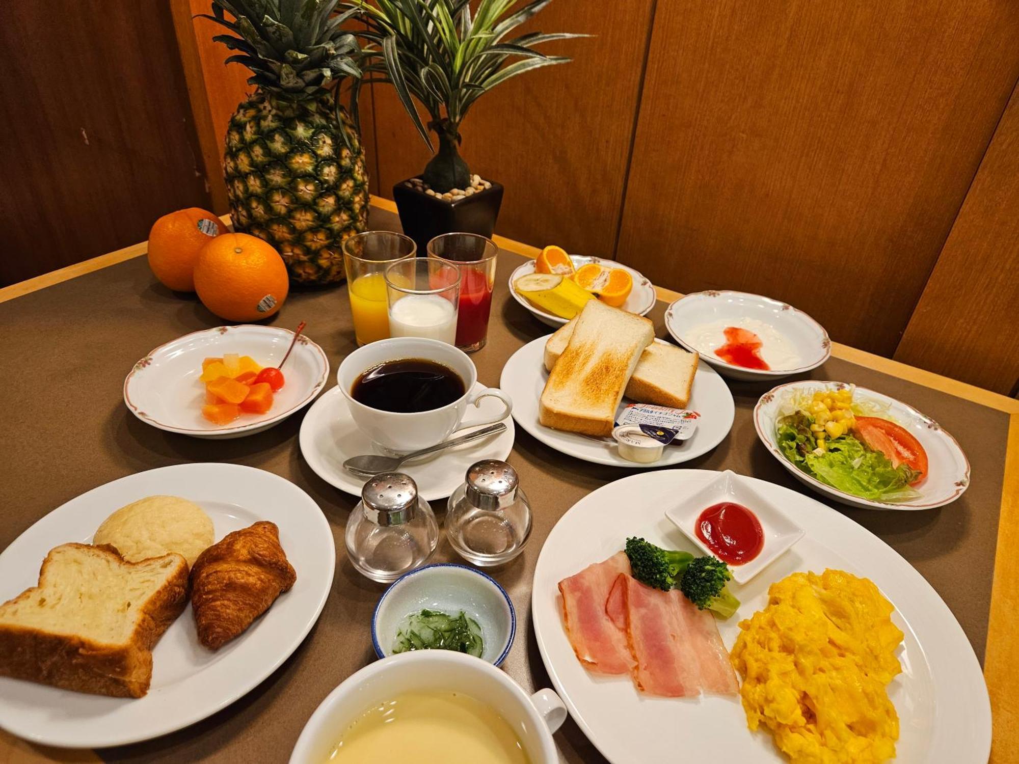 Smile Hotel Tokushima Exterior foto
